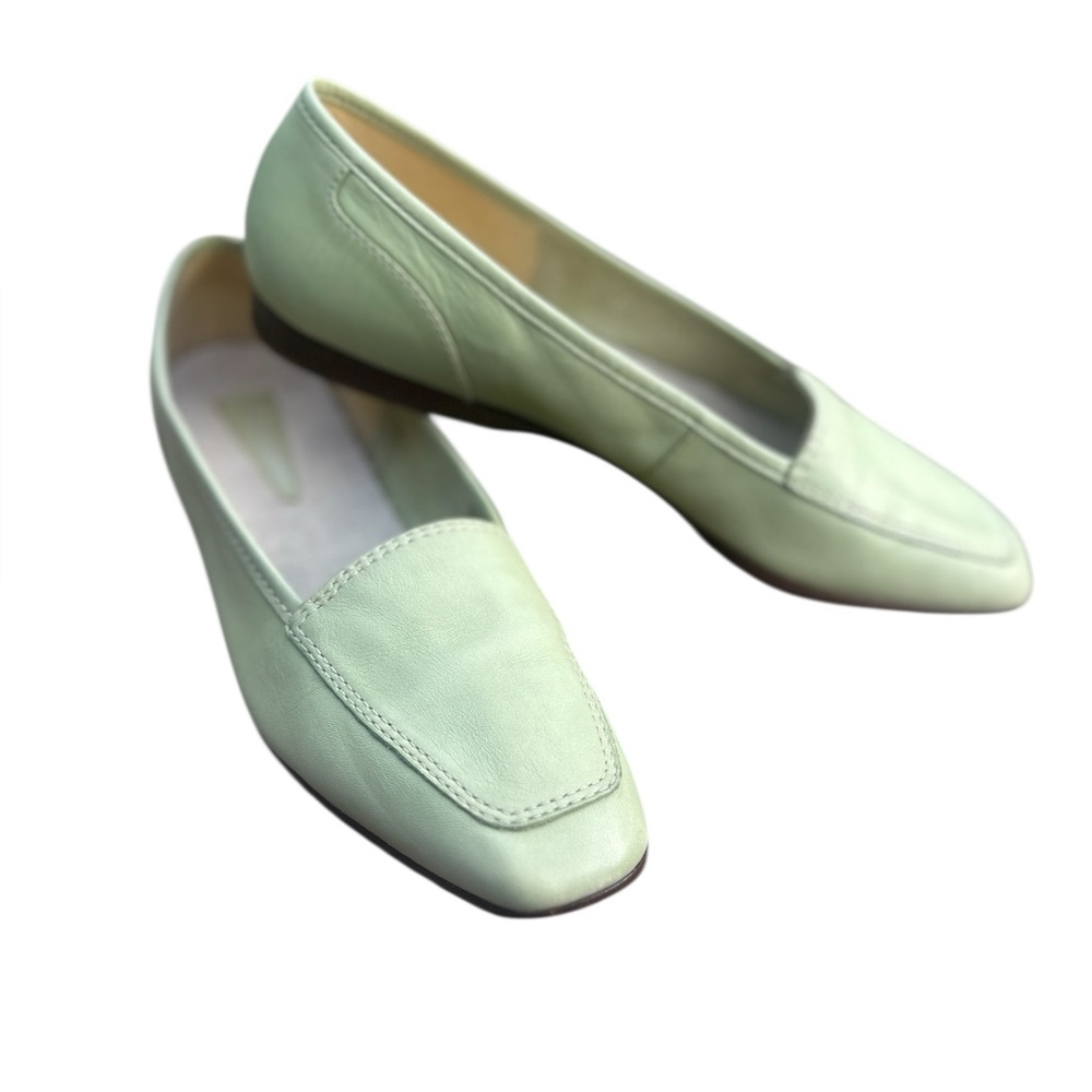 Enzo Angiolini Liberty light green flats Leather Brazil made size 9 narrow